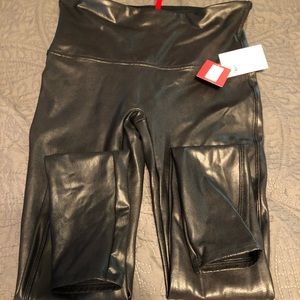 NWT SPANX FAUX LEATHER LEGGINGS